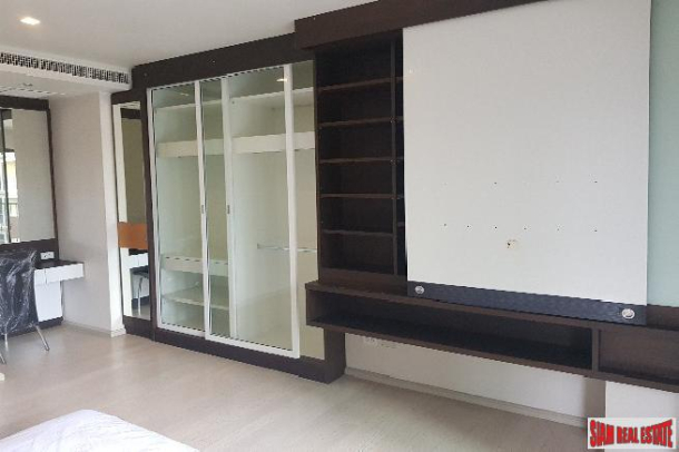 2 Bed, 2 Bath, ApartmentFor Sale, Thong Lo, Bangkok