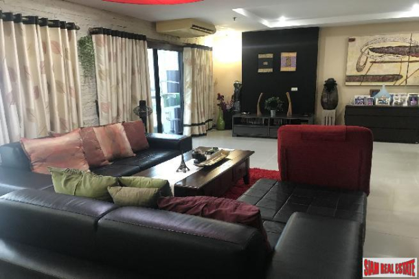 2 Bed, 2 Bath, ApartmentFor Sale, Phrom Phong, Bangkok 2 Bed, 2 Bath, ApartmentFor Sale, Phrom Phong, Bangkok