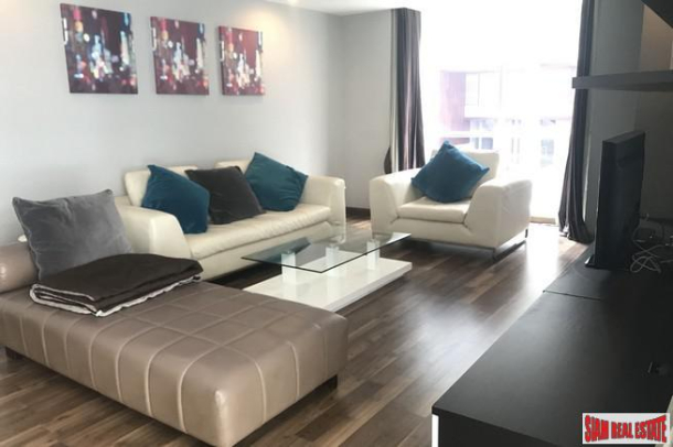 2 Bed, 2 Bath, ApartmentFor Sale, Ratchadamri, Bangkok 2 Bed, 2 Bath, ApartmentFor Sale, Ratchadamri, Bangkok