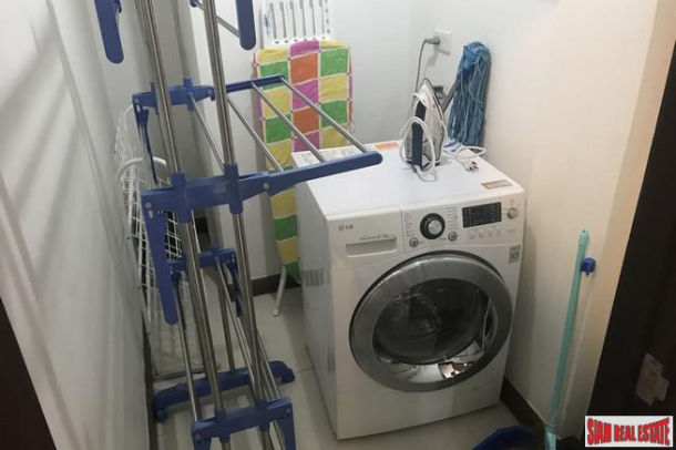 2 Bed, 2 Bath, ApartmentFor Sale, Ratchadamri, Bangkok 2 Bed, 2 Bath, ApartmentFor Sale, Ratchadamri, Bangkok