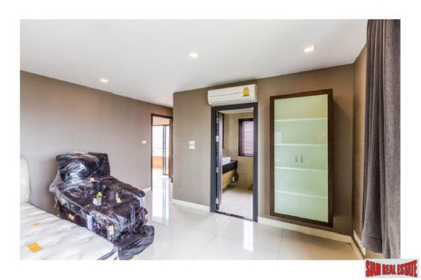 2 Bed, 2 Bath, ApartmentFor Sale, Thong Lo, Bangkok