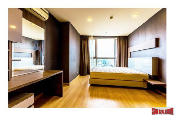 2 Bed, 2 Bath, ApartmentFor Sale, Phra Khanong, Bangkok