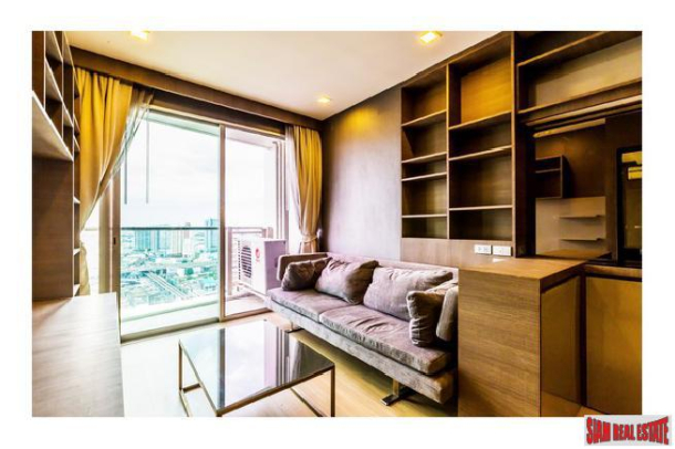 2 Bed, 2 Bath, ApartmentFor Sale, Phra Khanong, Bangkok
