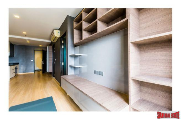 2 Bed, 2 Bath, ApartmentFor Sale, Phra Khanong, Bangkok