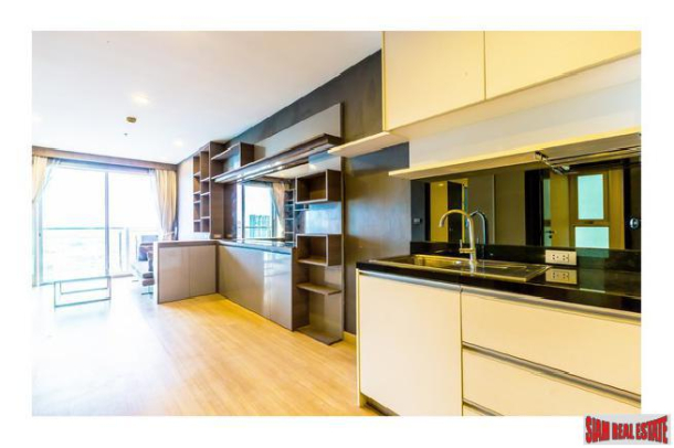 2 Bed, 2 Bath, ApartmentFor Sale, Phra Khanong, Bangkok