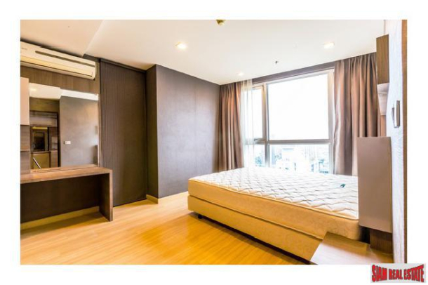 2 Bed, 2 Bath, ApartmentFor Sale, Phra Khanong, Bangkok
