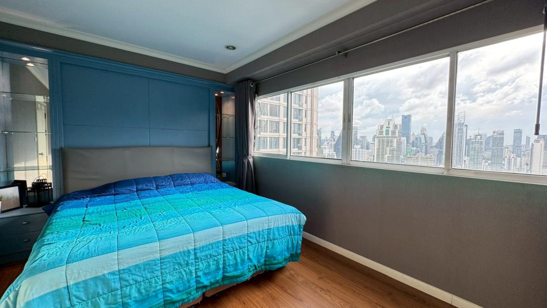 2 Bed, 1 Bath, ApartmentFor Sale, Asok, Bangkok