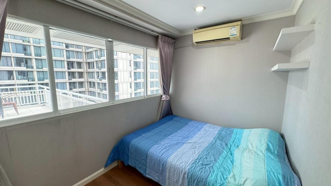 2 Bed, 1 Bath, ApartmentFor Sale, Asok, Bangkok