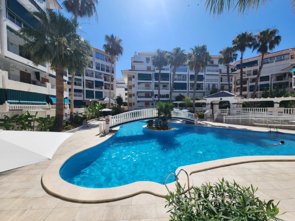 1 Bed, 1 Bath, ApartmentFor Sale, La Mata, Alicante