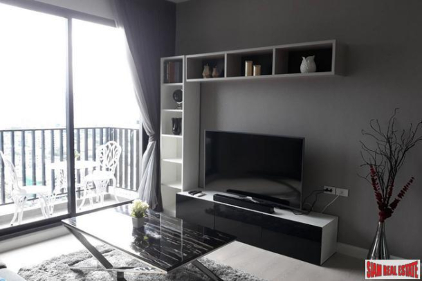 3 Bed, 3 Bath, ApartmentFor Sale, Phetchaburi, Bangkok