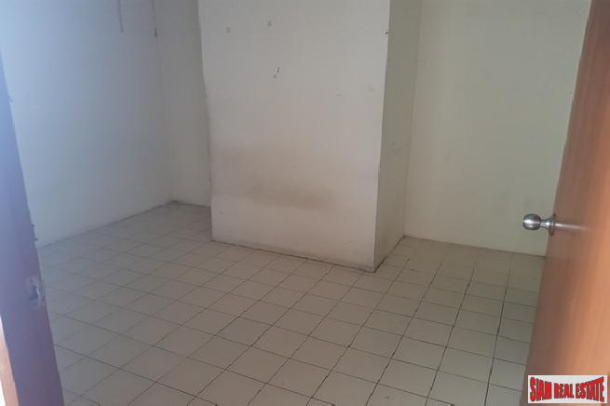 3 Bed, 4 Bath, ApartmentFor Sale, Ekkamai, Bangkok 3 Bed, 4 Bath, ApartmentFor Sale, Ekkamai, Bangkok