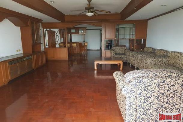 3 Bed, 4 Bath, ApartmentFor Sale, Ekkamai, Bangkok 3 Bed, 4 Bath, ApartmentFor Sale, Ekkamai, Bangkok