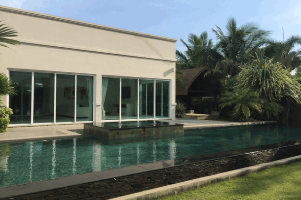 3 Bed, 3 Bath, HouseFor Sale, East Pattaya, Chonburi 3 Bed, 3 Bath, HouseFor Sale, East Pattaya, Chonburi