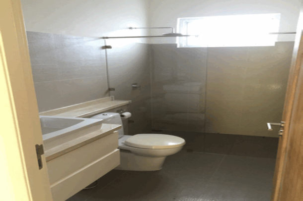 3 Bed, 3 Bath, HouseFor Sale, East Pattaya, Chonburi 3 Bed, 3 Bath, HouseFor Sale, East Pattaya, Chonburi