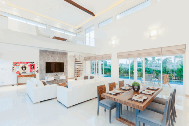 3 Bed, 3 Bath, ApartmentFor Sale, East Pattaya, Chonburi 3 Bed, 3 Bath, ApartmentFor Sale, East Pattaya, Chonburi