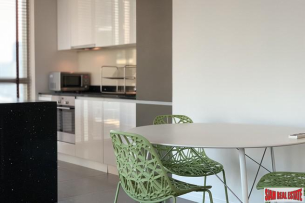 2 Bed, 3 Bath, ApartmentFor Sale, Silom, Bangkok