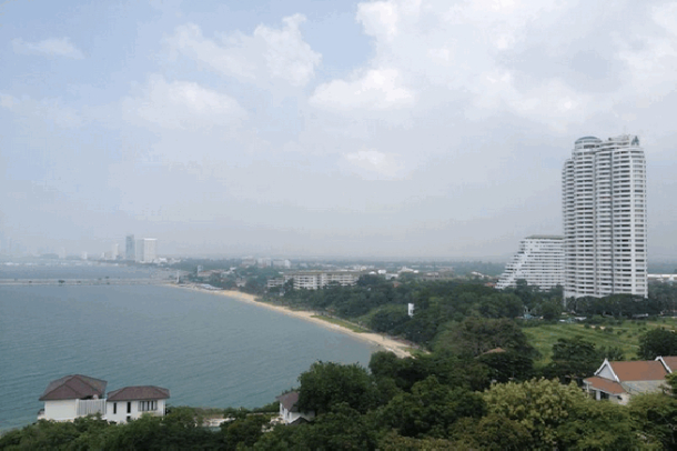 3 Bed, 3 Bath, ApartmentFor Sale, Na Jomtien, Chonburi