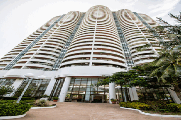 3 Bed, 3 Bath, ApartmentFor Sale, Na Jomtien, Chonburi