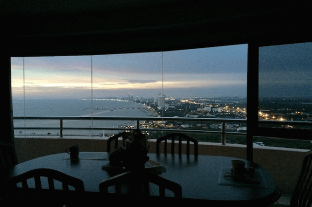 3 Bed, 3 Bath, ApartmentFor Sale, Na Jomtien, Chonburi