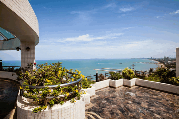 3 Bed, 3 Bath, ApartmentFor Sale, Na Jomtien, Chonburi