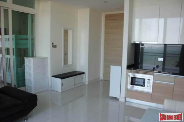 4 Bed, 2 Bath, ApartmentFor Sale, Jomtien, Chonburi