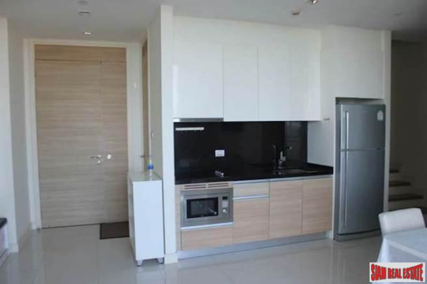 4 Bed, 2 Bath, ApartmentFor Sale, Jomtien, Chonburi