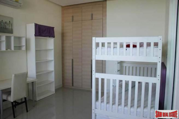 4 Bed, 2 Bath, ApartmentFor Sale, Jomtien, Chonburi