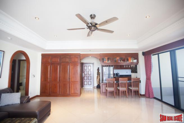 2 Bed, 1 Bath, ApartmentFor Sale, Jomtien, Chonburi 2 Bed, 1 Bath, ApartmentFor Sale, Jomtien, Chonburi