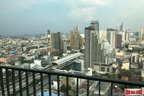 3 Bed, 3 Bath, ApartmentFor Sale, Wongwian Yai, Bangkok 3 Bed, 3 Bath, ApartmentFor Sale, Wongwian Yai, Bangkok