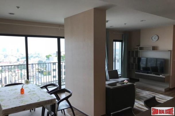 3 Bed, 3 Bath, ApartmentFor Sale, Wongwian Yai, Bangkok 3 Bed, 3 Bath, ApartmentFor Sale, Wongwian Yai, Bangkok