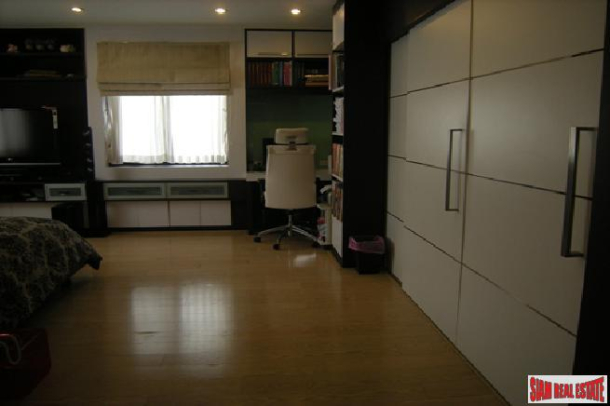 1 Bed, 2 Bath, ApartmentFor Sale, Asok, Bangkok