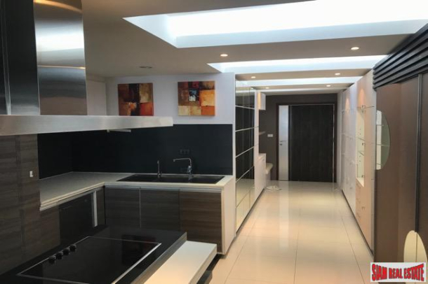 1 Bed, 2 Bath, ApartmentFor Sale, Asok, Bangkok