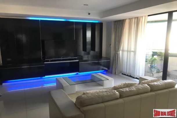 1 Bed, 2 Bath, ApartmentFor Sale, Asok, Bangkok