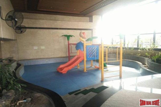 1 Bed, 2 Bath, ApartmentFor Sale, Asok, Bangkok