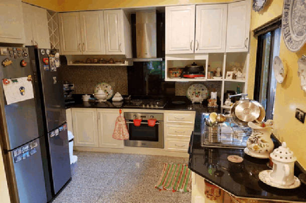 4 Bed, 4 Bath, HouseFor Sale, South Pattaya, Chonburi