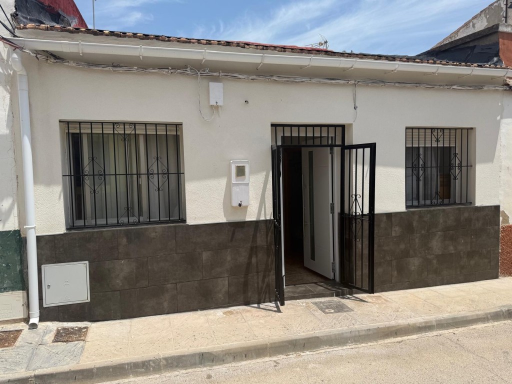 2 Bed, 1 Bath, HouseFor Sale, Torremendo, Alicante