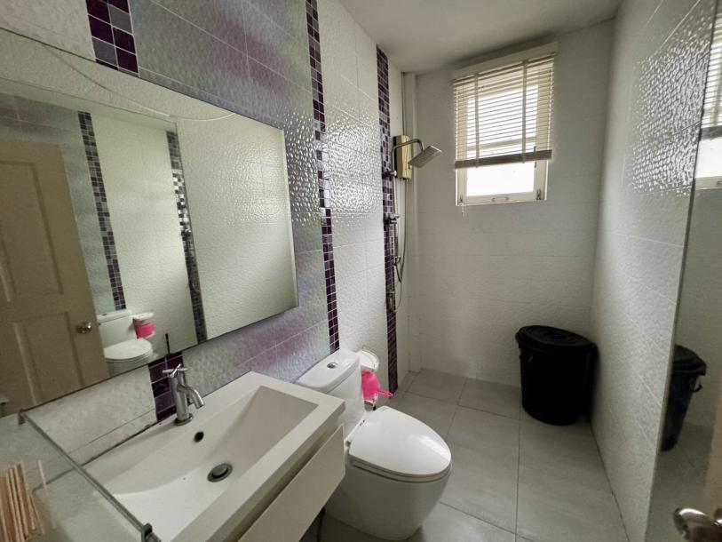 4 Bed, 3 Bath, HouseFor Sale, On Nut, Bangkok 4 Bed, 3 Bath, HouseFor Sale, On Nut, Bangkok