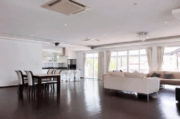 3 Bed, 3 Bath, HouseFor Sale, Na Jomtien, Chonburi 3 Bed, 3 Bath, HouseFor Sale, Na Jomtien, Chonburi