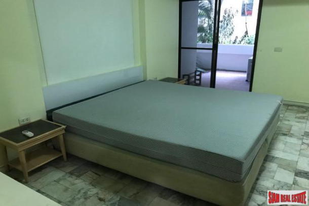 3 Bed, 3 Bath, ApartmentFor Sale, Asok, Bangkok 3 Bed, 3 Bath, ApartmentFor Sale, Asok, Bangkok