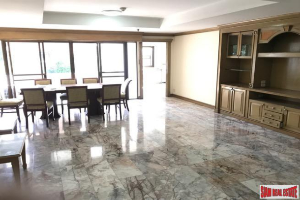 3 Bed, 3 Bath, ApartmentFor Sale, Asok, Bangkok 3 Bed, 3 Bath, ApartmentFor Sale, Asok, Bangkok