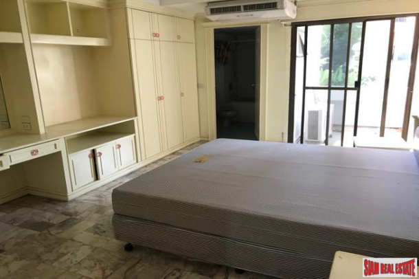 3 Bed, 3 Bath, ApartmentFor Sale, Asok, Bangkok 3 Bed, 3 Bath, ApartmentFor Sale, Asok, Bangkok