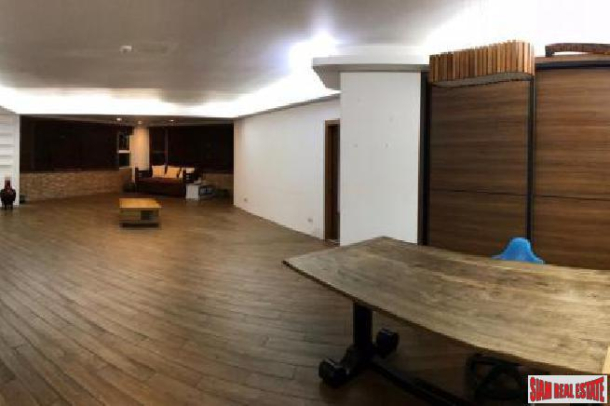 3 Bed, 3 Bath, ApartmentFor Sale, Thong Lo, Bangkok