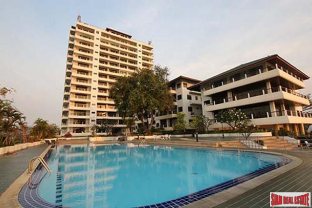 4 Bed, 4 Bath, ApartmentFor Sale, Cha Am, Prachuap Khiri Khan
