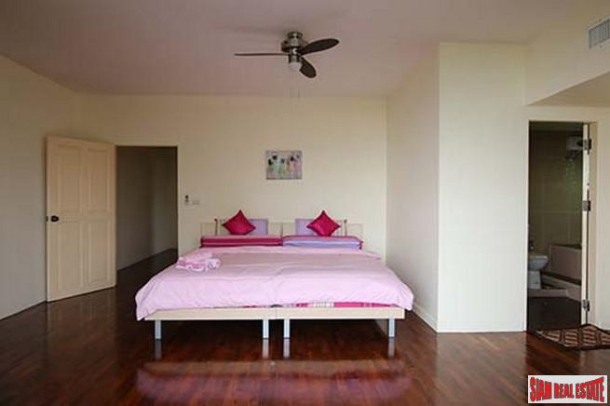 4 Bed, 4 Bath, ApartmentFor Sale, Cha Am, Prachuap Khiri Khan