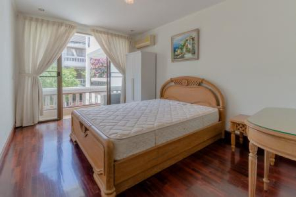 4 Bed, 3 Bath, HouseFor Sale, Central - Hua Hin, Prachuap Khiri Khan