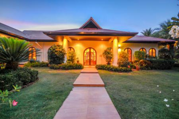 5 Bed, 5 Bath, HouseFor Sale, South - Hua Hin, Prachuap Khiri Khan