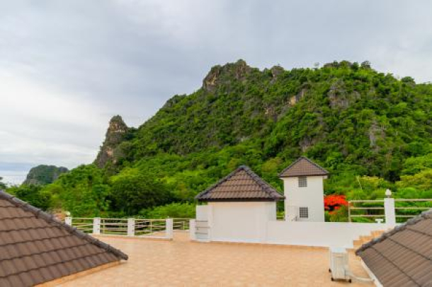 5 Bed, 4 Bath, HouseFor Sale, North - Hua Hin, Prachuap Khiri Khan
