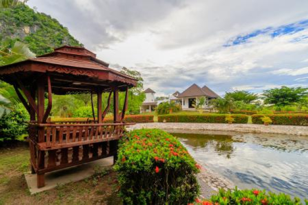 5 Bed, 4 Bath, HouseFor Sale, North - Hua Hin, Prachuap Khiri Khan