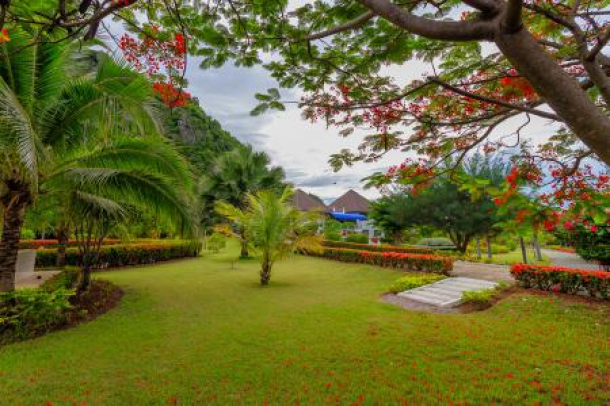 5 Bed, 4 Bath, HouseFor Sale, North - Hua Hin, Prachuap Khiri Khan