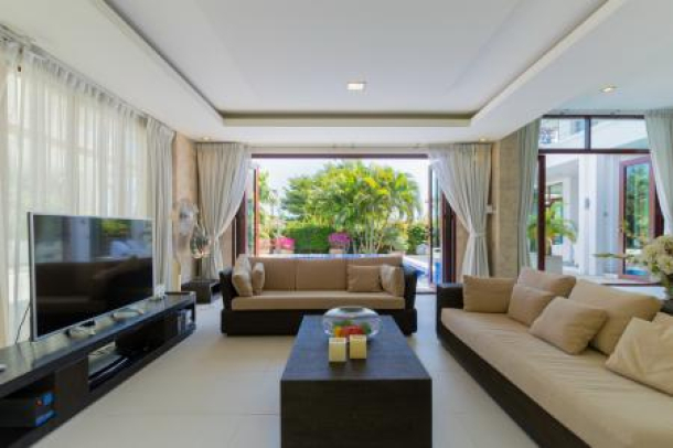 4 Bed, 4 Bath, HouseFor Sale, South - Hua Hin, Prachuap Khiri Khan